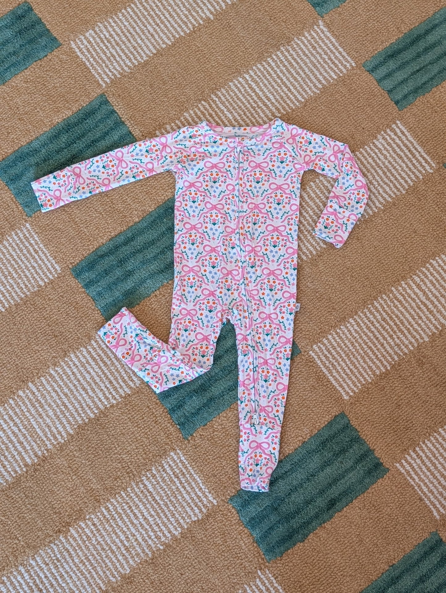 Bamboo Convertible Zip Sleeper | Bows in the Meadow