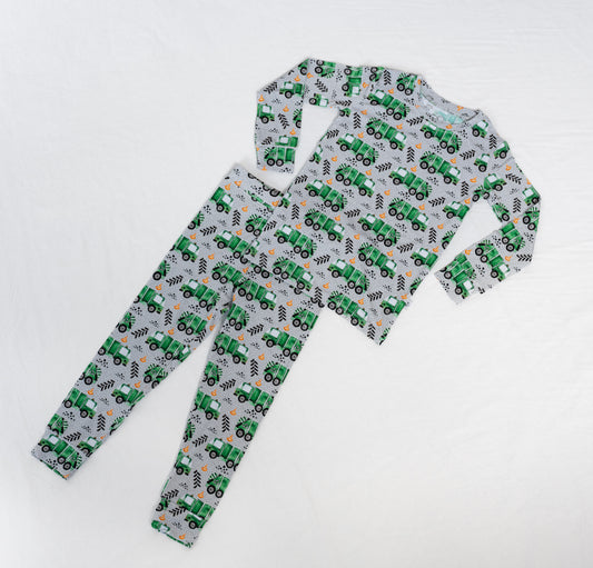 Bamboo Two-Piece Pajamas + Blanket Cozy Bedtime Bundle | Little Recyclers