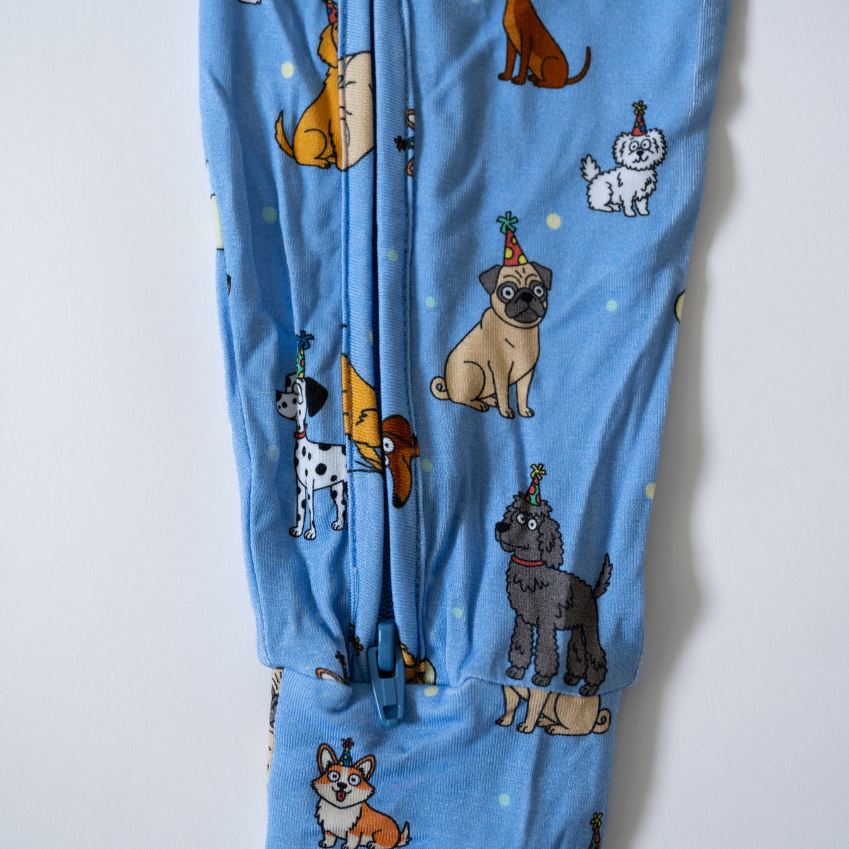 Bamboo Convertible Zip Sleeper | Blue Party Pups