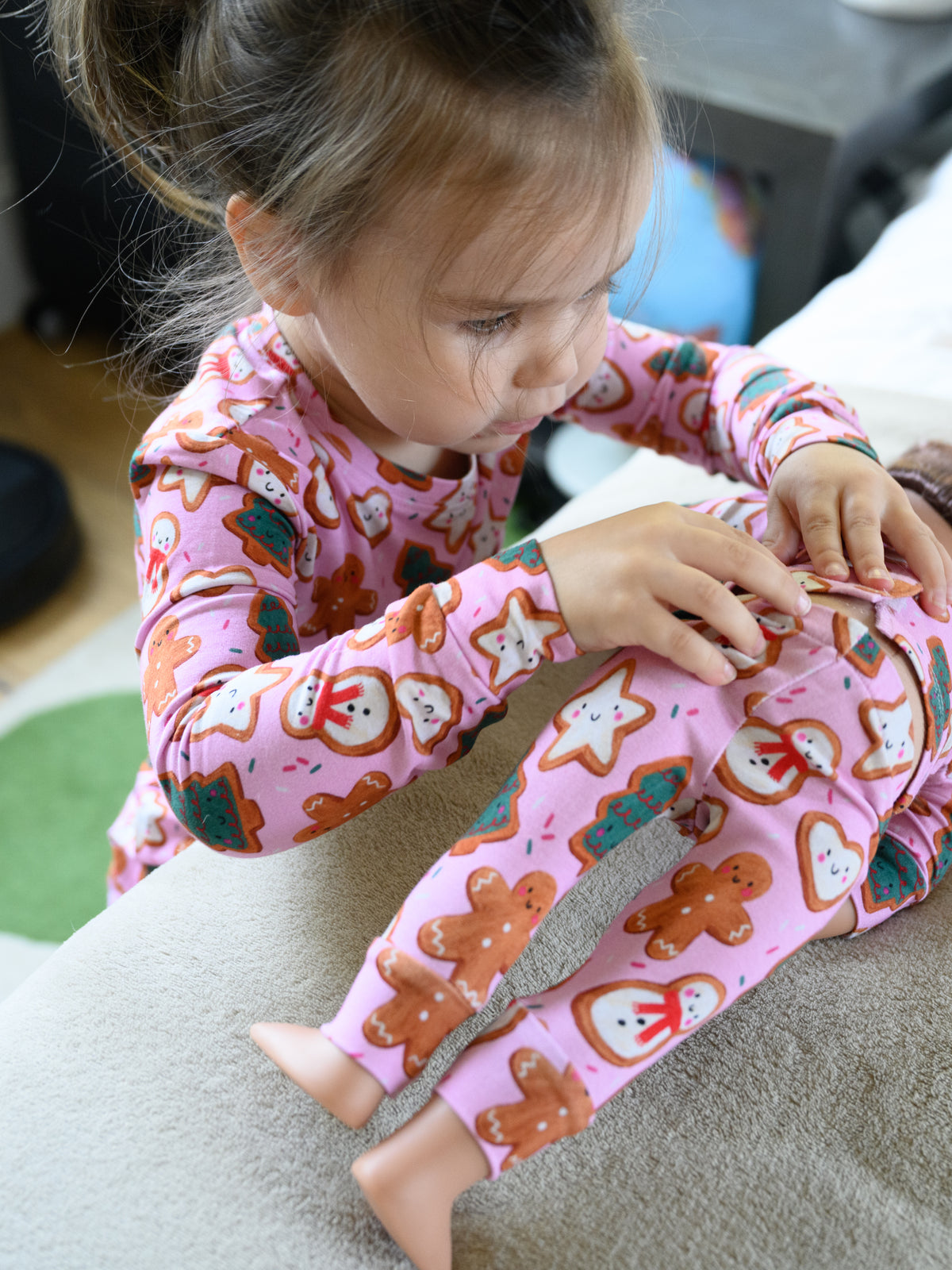 Bamboo 18" Doll Two-Piece Pajama Set | A Christmas Confection | Mistletoe Pink