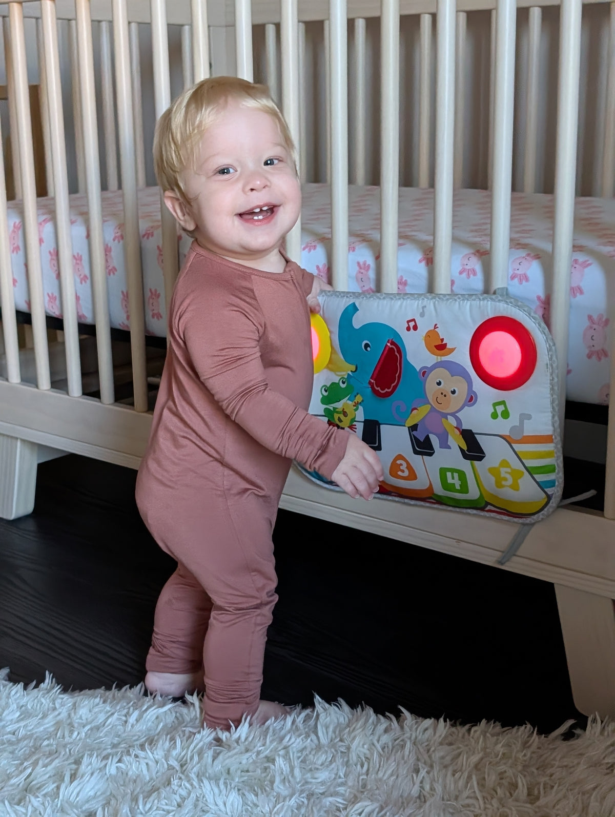 Bamboo Convertible Sleeper | Terracotta